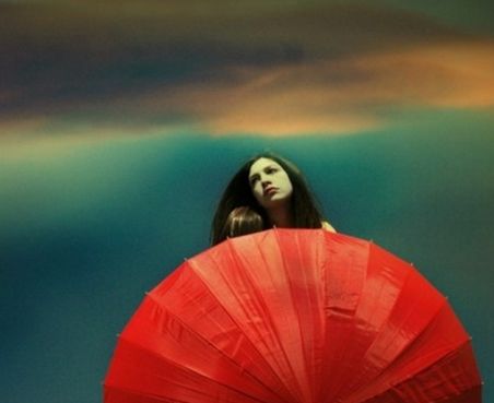 女人因为离婚产生自卑感，心理咨询让她三步走出离婚阴影